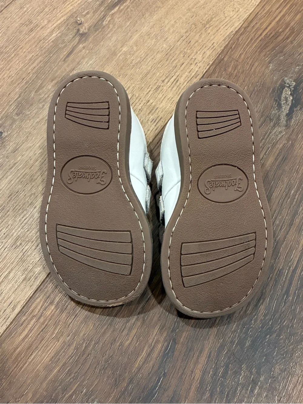 Footmates White Dress Shoes Mary Jane’s  Toddler Preppy 5 Baby
